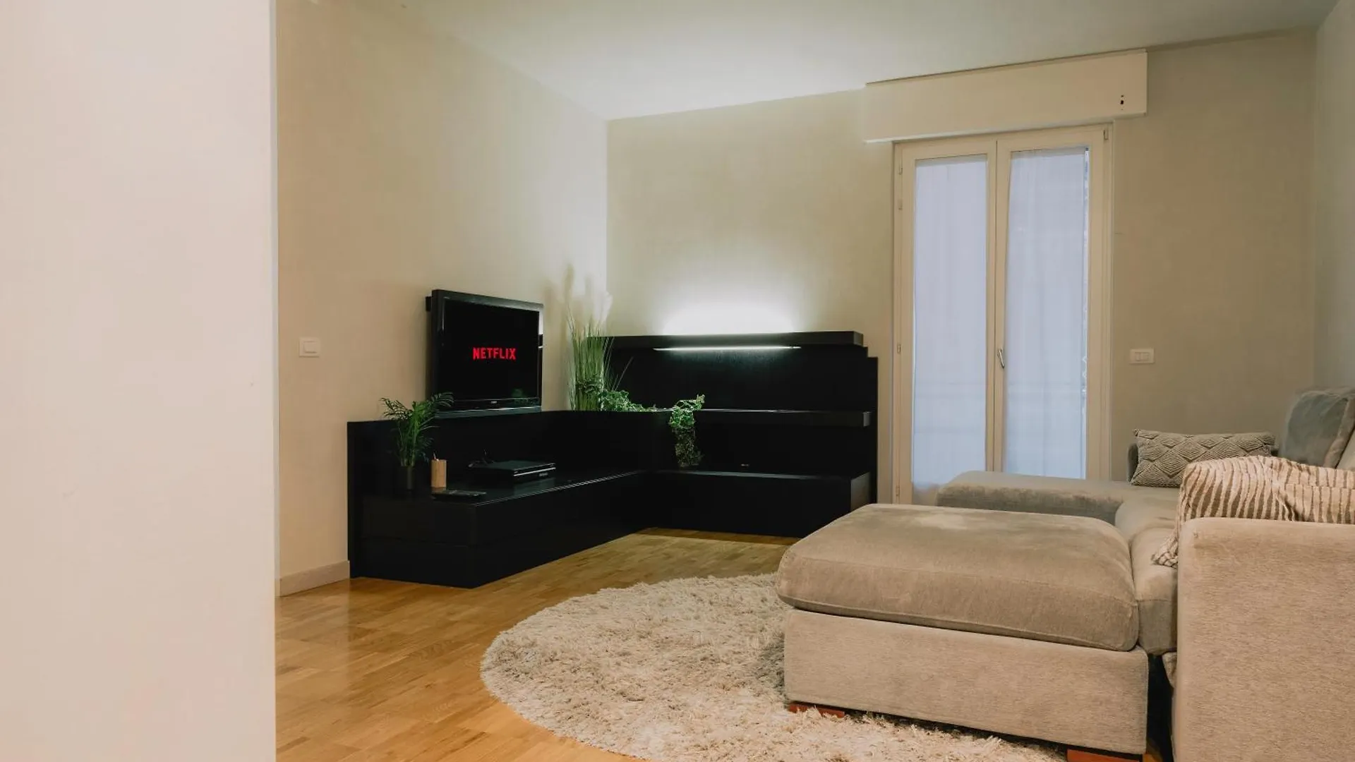 Apartment Veronella Home
